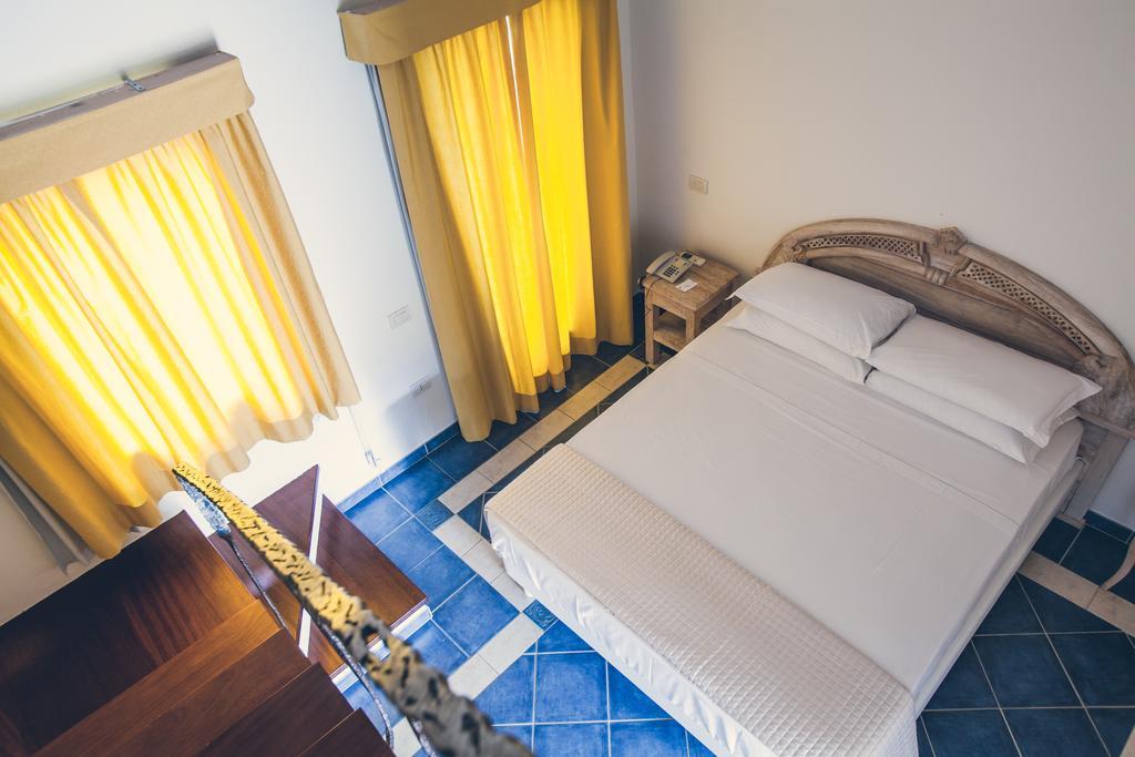 Papillo Resort Borgo Antico San Pantaleo Exterior photo