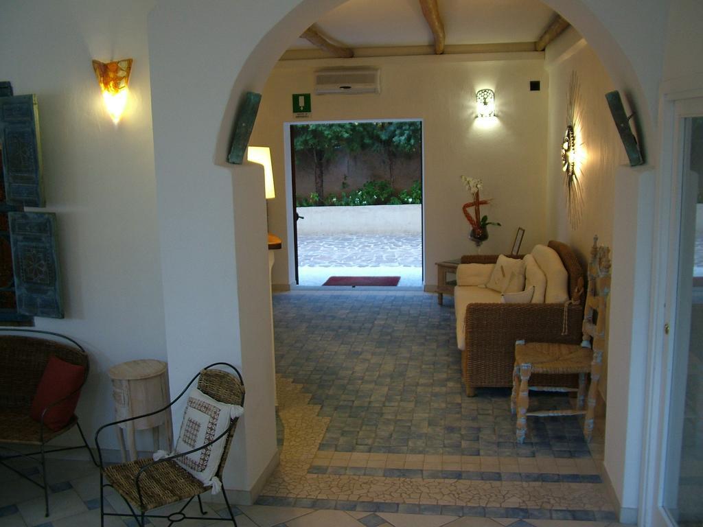 Papillo Resort Borgo Antico San Pantaleo Exterior photo