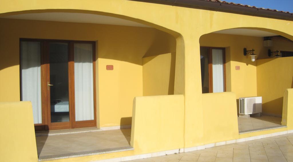 Papillo Resort Borgo Antico San Pantaleo Exterior photo