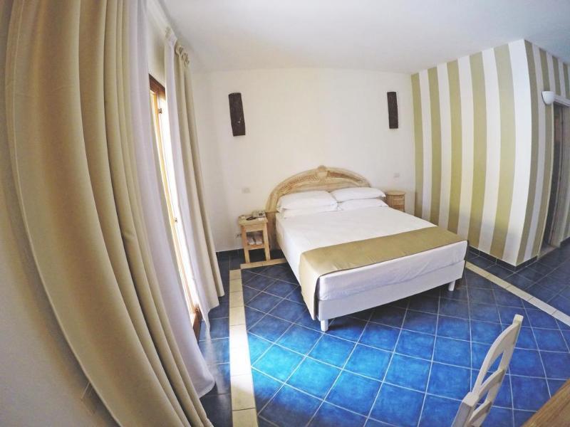 Papillo Resort Borgo Antico San Pantaleo Exterior photo